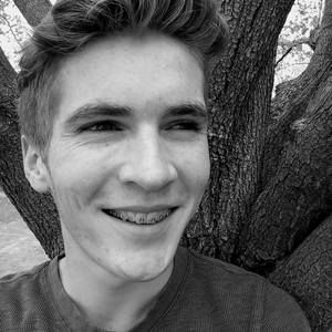 Meet your Posher, Aaron